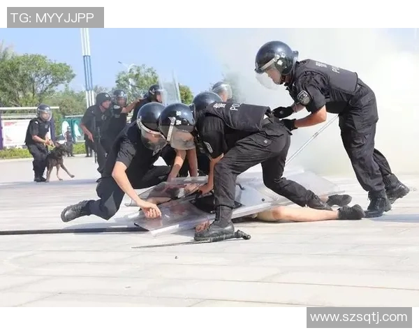 南京滑板队防守表现分析与战术调整探讨